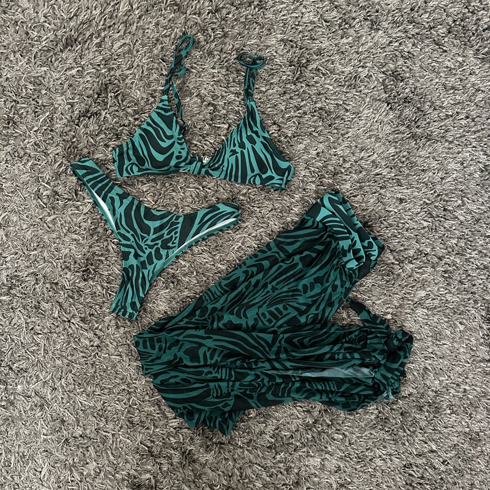 Shein - Green Zebra Swim Set - NWOT